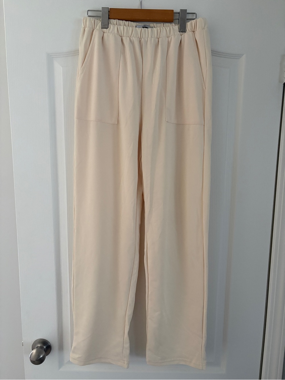 Adika Cream Straight-Leg Elastic Waist Pants